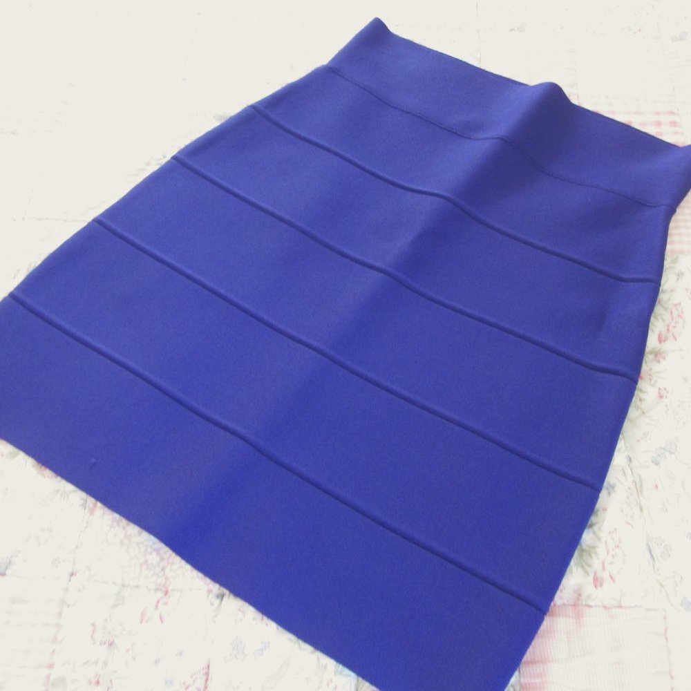 NWT BCBG Royal Blue Classic Bandage Mini Skirt